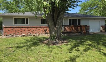651 W Pearl St, Aurora, MO 65605