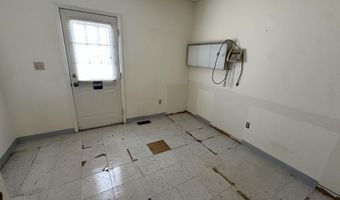 444 Elmwood Ave, Alderson, WV 24910