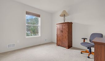 168 Grand Central Pkwy, Bayville, NJ 08721