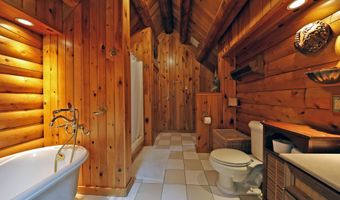 233 Algerie Rd, Becket, MA 01223