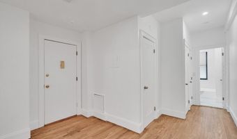 137 Englewood Ave 5, Boston, MA 02135