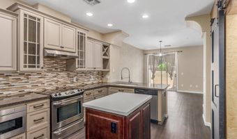 42424 N GAVILAN PEAK Pkwy 23102, Anthem, AZ 85086