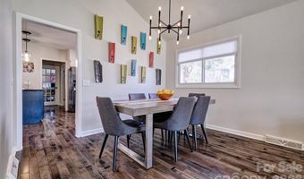 27 Apple Orchard Ln, Lake Wylie, SC 29710