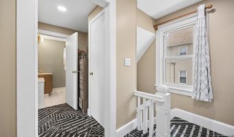26 Liberty St, Andover, NJ 07801