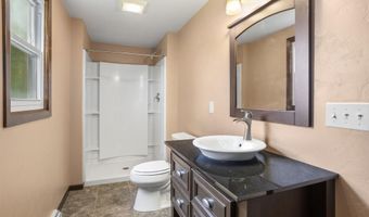 W5646 VANS Road, Appleton, WI 54915