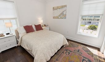 31 Merrill Rd, Clinton, CT 06413