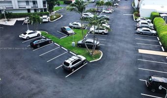 3475 N Country Club Dr 516, Aventura, FL 33180