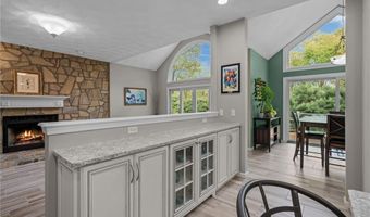 329 Wickham Rd, North Kingstown, RI 02852