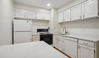 4345 IVYMOUNT Ct 22, Annandale, VA 22003