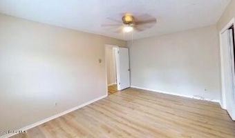 35 Parkwood St Apt 2, Albany, NY 12208