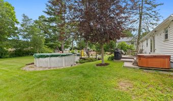 25 Delmar Dr, Bristol, CT 06010