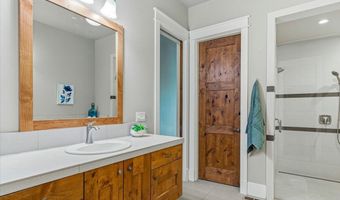 61333 Kindle Rock Loop, Bend, OR 97702