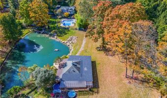 256 Cherry Ln, Airmont, NY 10901