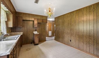 521 E Sunset Dr, Athens, TN 37303