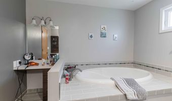 124 Bethesda St NW, Alexandria, MN 56308