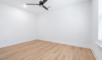6809 SW Basswood Ave, Bentonville, AR 72713
