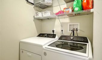 37 Lakeview Ave, Lincoln, RI 02865