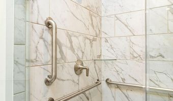 23630 WINTERDAY Dr, Ashburn, VA 20148