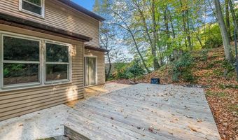 310 4TH St, Reading, PA 19607