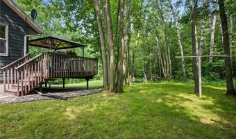 615 Woodsmen Dr NE, Alexandria, MN 56308
