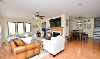 1 Wimbledon Dr 3, Alloway, NJ 07462