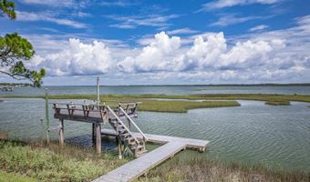 1308 Peninsular Cir, Alligator Point, FL 32346