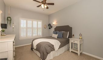 414 Arbor Glen Dr, Ballwin, MO 63021