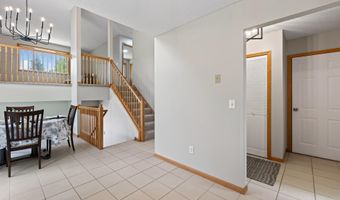 10607 56th St NE, Albertville, MN 55301