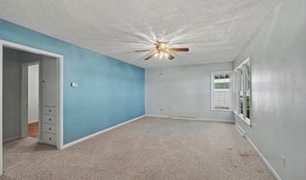 131 Riverside Dr, Alma, MI 48801