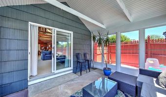 62 Meadowcrest Dr, Cumberland, RI 02864