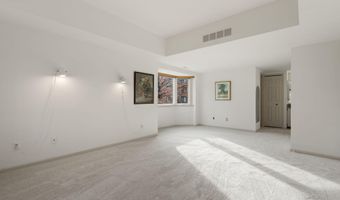 2125 Nature Cove Ct 108, Ann Arbor, MI 48104