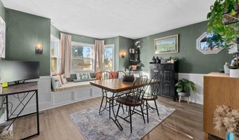 606 N 3rd St, Beresford, SD 57004