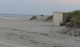 281 7TH St, Avalon, NJ 08202