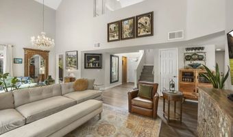 2708 Grove Ave, Carlsbad, CA 92008