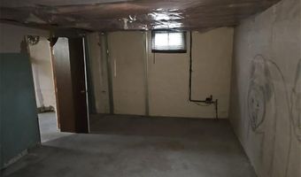 729 Brisbin St, Anoka, MN 55303