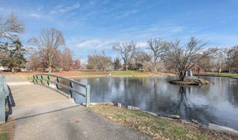174 Reinhard Ave, Columbus, OH 43206