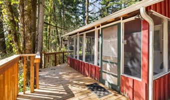 55450 MCKENZIE RIVER Dr, Blue River, OR 97413
