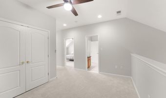 44360 OAKMONT MANOR Sq, Ashburn, VA 20147