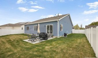 408 N Curlew Dr, Ammon, ID 83406