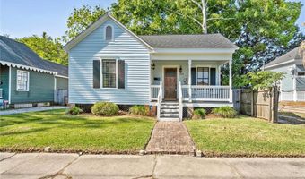 1104 Old Shell Rd, Mobile, AL 36604