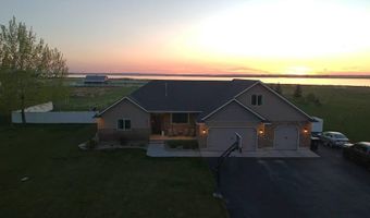 2513 S Bay Pl, American Falls, ID 83211
