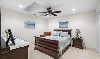46 Great Heron Ln 46, Brookfield, CT 06804