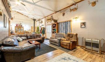150 Red Hills Rd, Buffalo, WY 82834