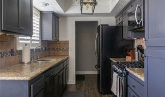 16027 Mandan Rd, Apple Valley, CA 92307