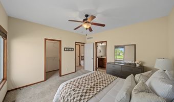 805 NW Reinhart Dr, Ankeny, IA 50023