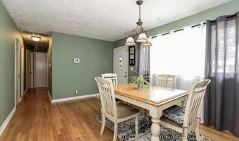 40 Dockage Rd, Bayville, NJ 08721