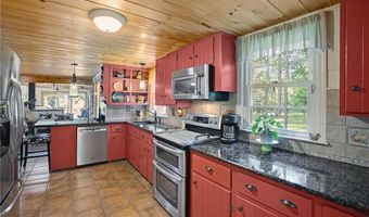22 Burgess Rd, Foster, RI 02825