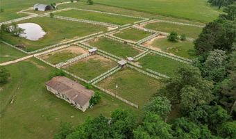 231 Hurricane Bluff Dr, Benton, LA 71006
