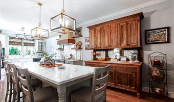 2345 Seagraves Mill Rd, Hull, GA 30646