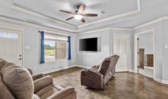 143 Lloyd Henderson Rd, Beebe, AR 72012